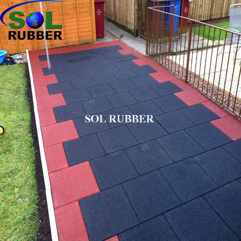 Playground rubber tile