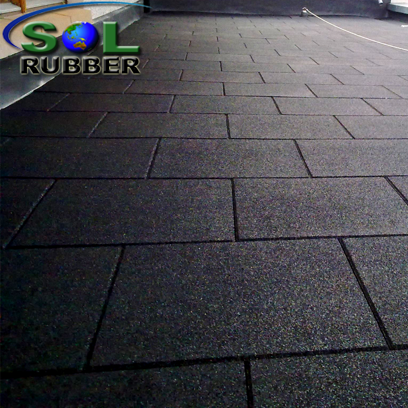 EN1177 70mm Safety Protection Outdoor Playground Rubber Flooring Tiles